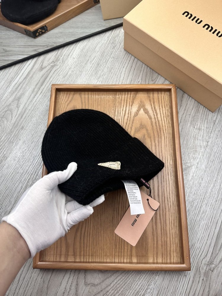 Шапка зимняя фото 6