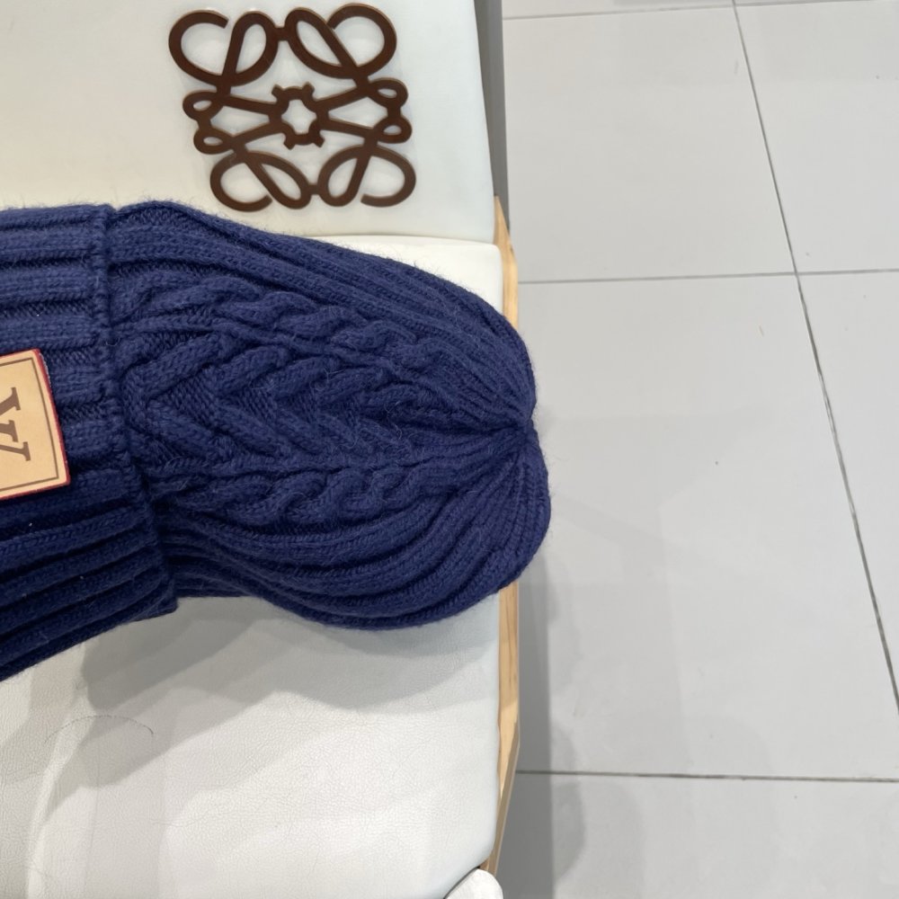 A cap winter фото 6