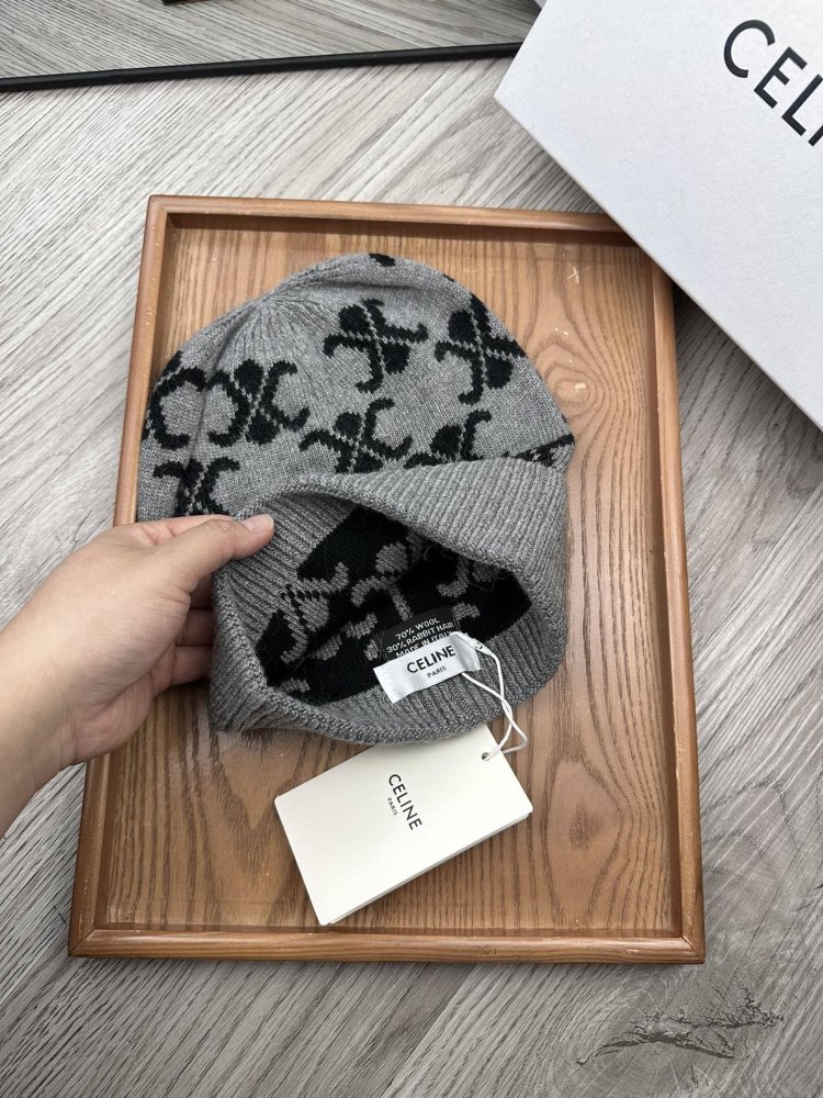 Шапка зимова фото 7