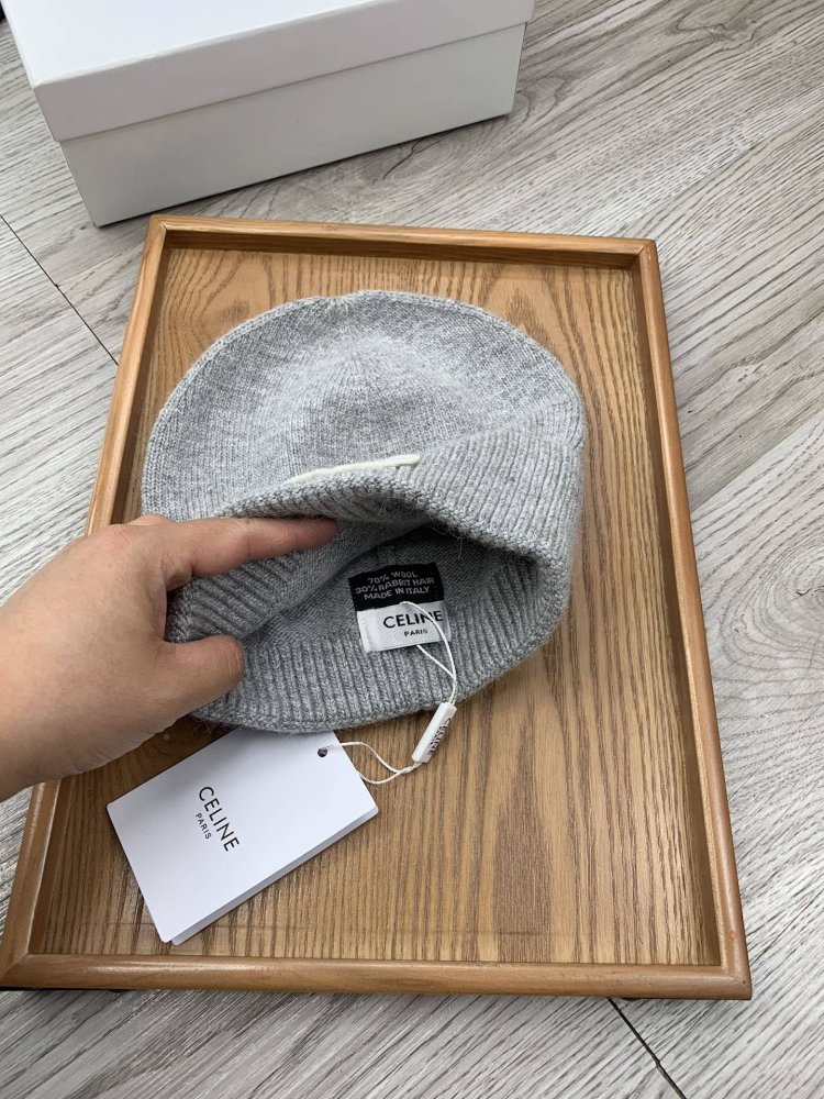 A cap winter фото 7