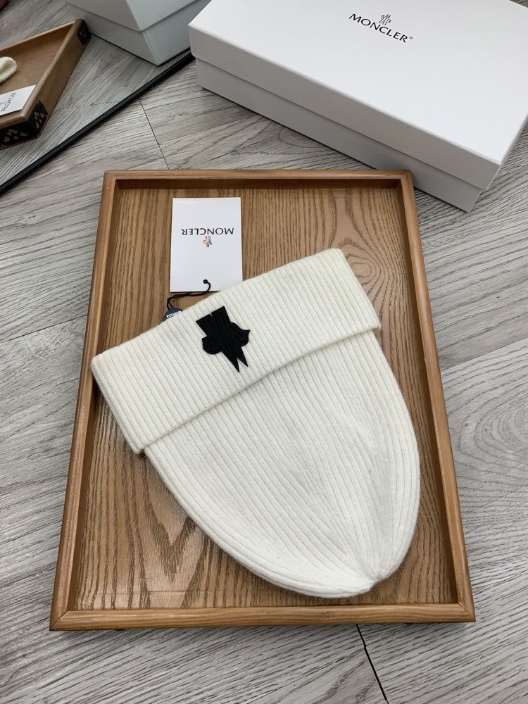 Шапка зимова фото 7