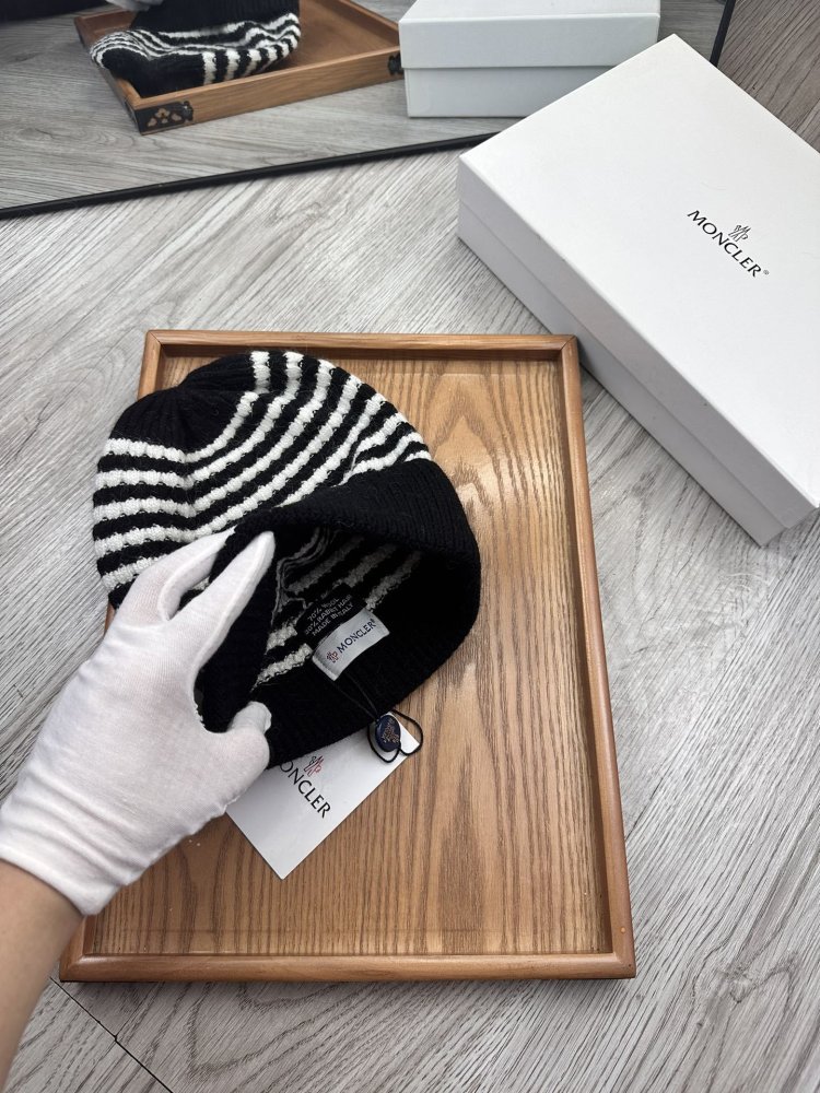 Шапка зимняя фото 7