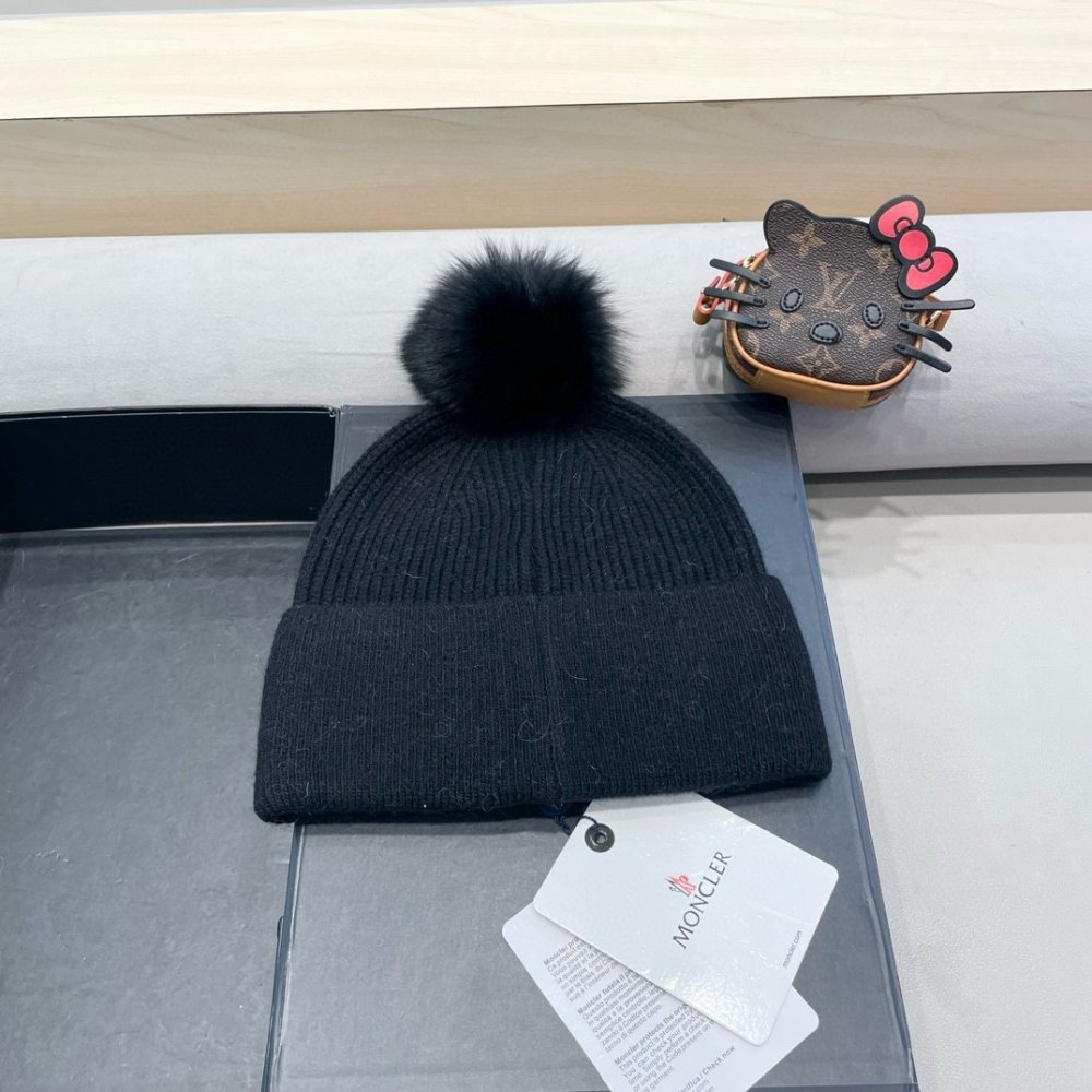 Шапка зимняя фото 7