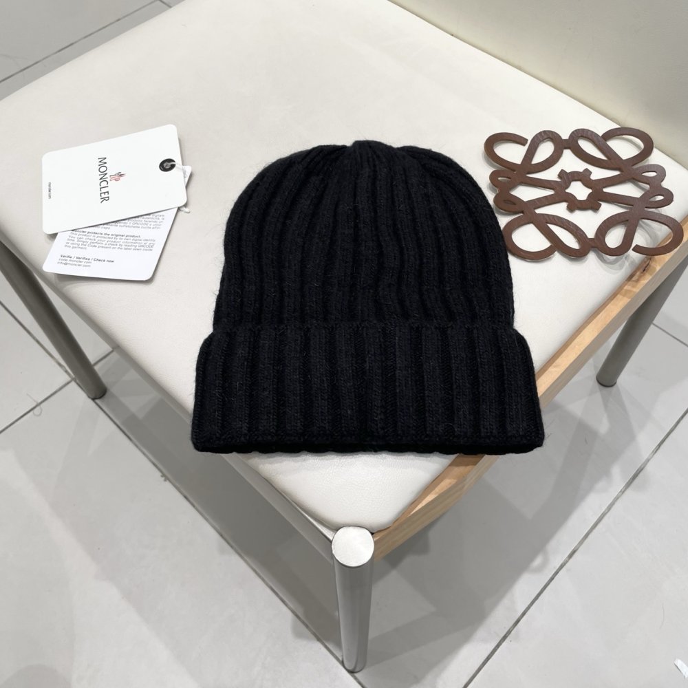 Шапка зимняя фото 7