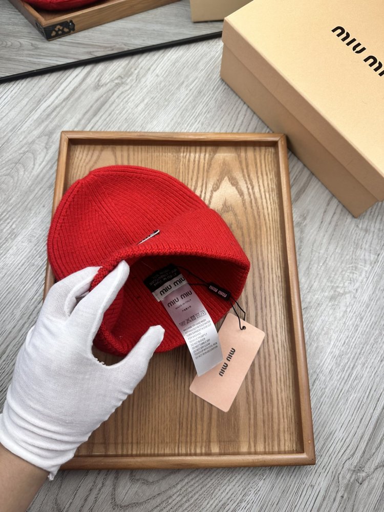 Шапка зимняя фото 7