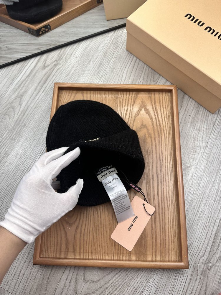 Шапка зимняя фото 7