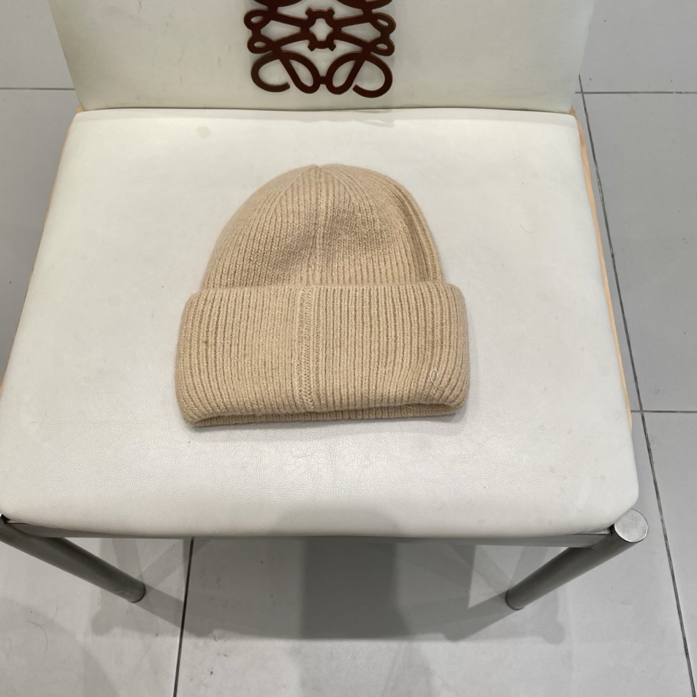 A cap winter фото 7