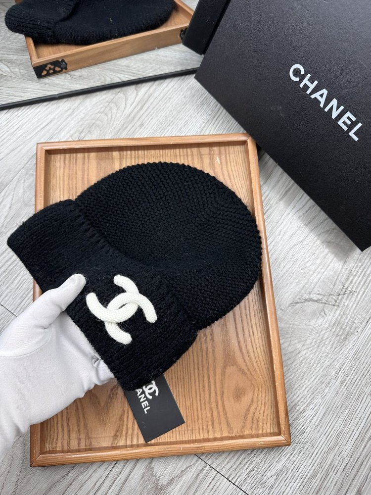 Шапка зимняя фото 7