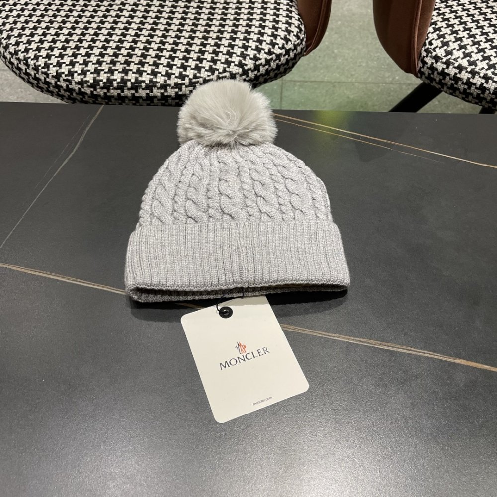 Шапка зимняя фото 7