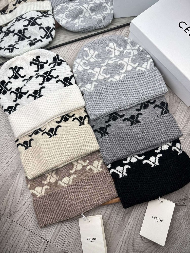 Шапка зимова фото 8