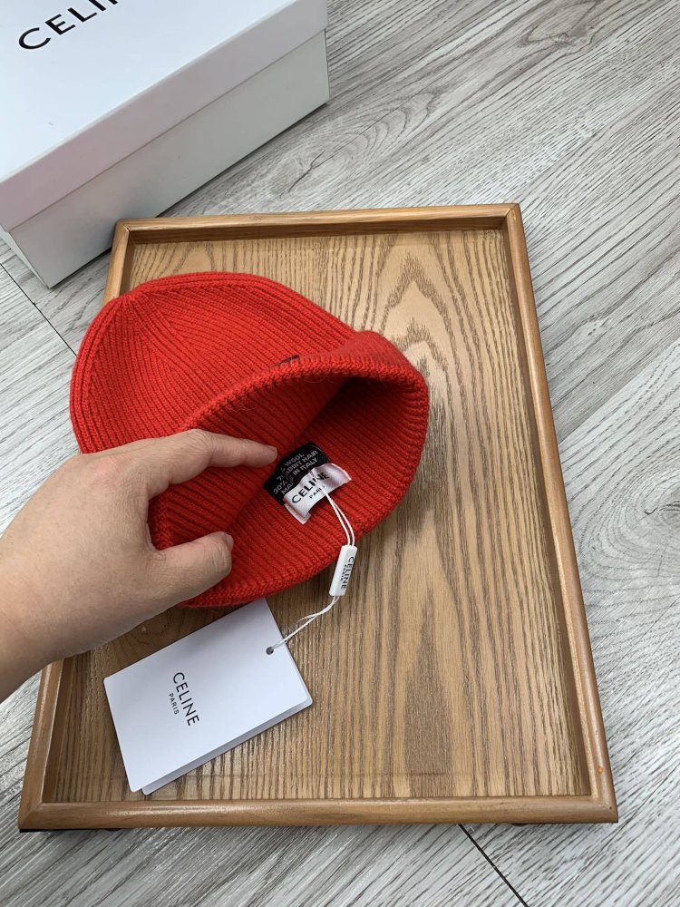 Шапка зимова фото 8