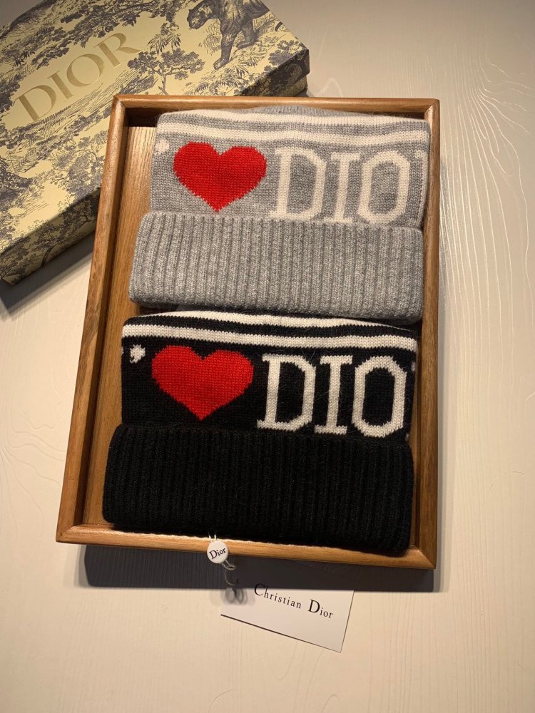 A cap winter фото 8