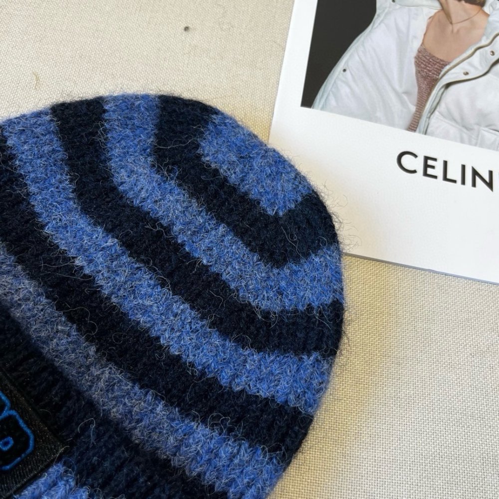 A cap winter фото 8