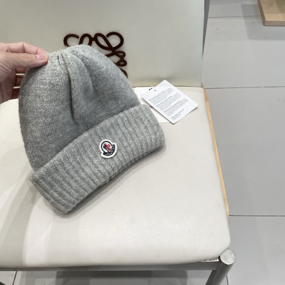 A cap winter фото 8