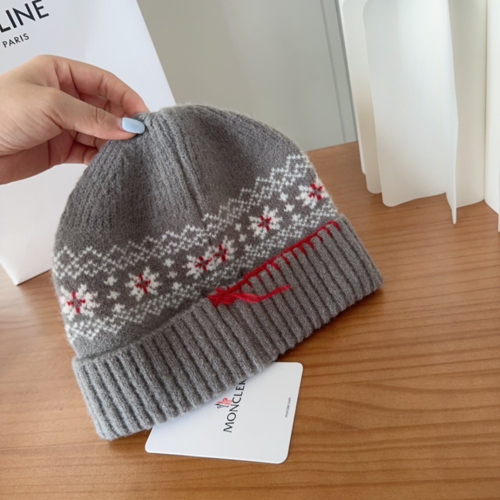 A cap winter фото 8