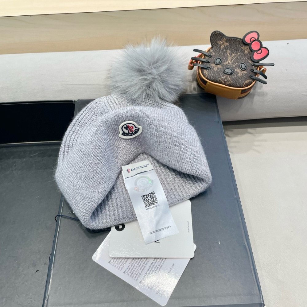 A cap winter фото 8