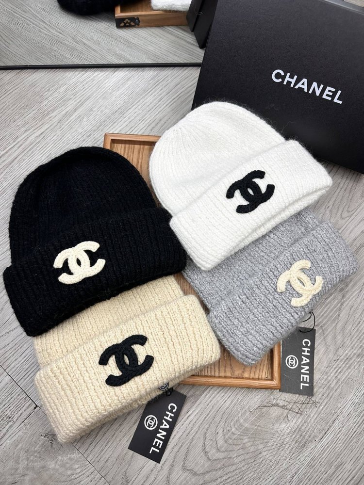 Шапка зимова фото 8