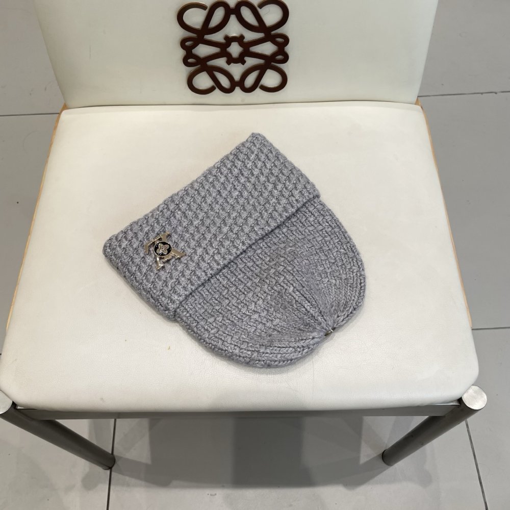 A cap winter фото 8