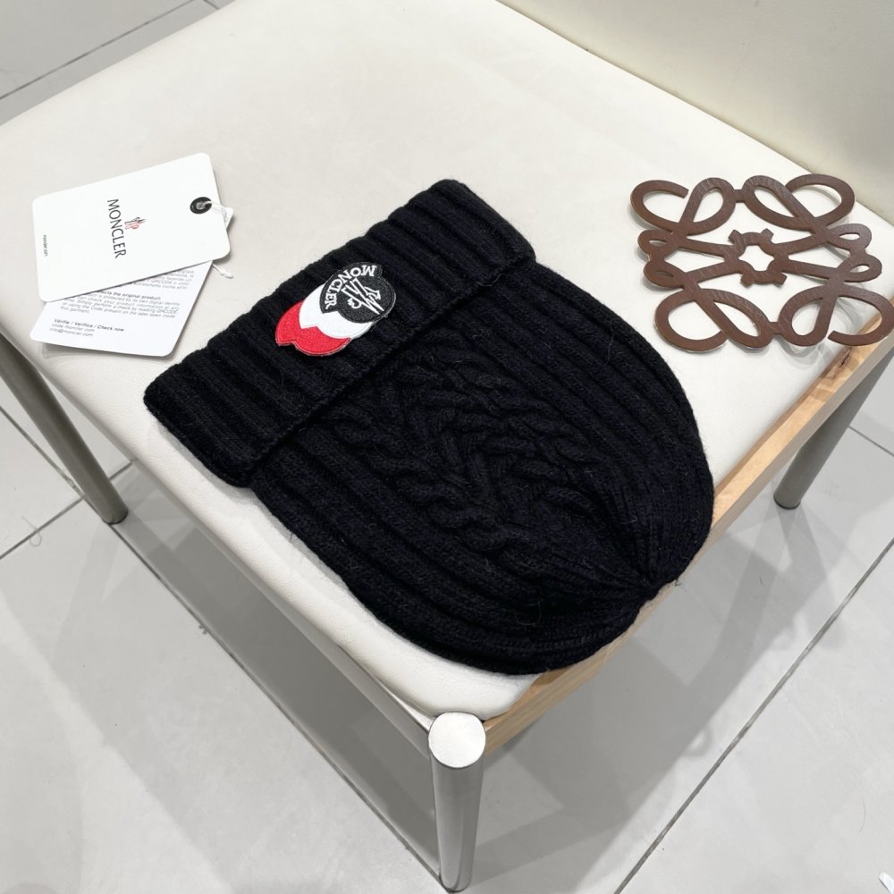 Шапка зимняя фото 8