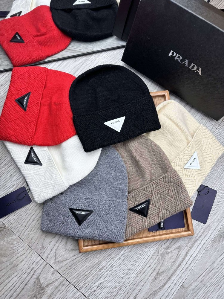 A cap winter фото 8