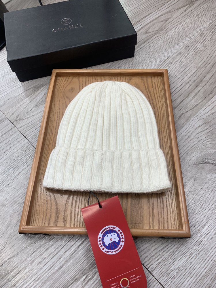 A cap winter фото 8