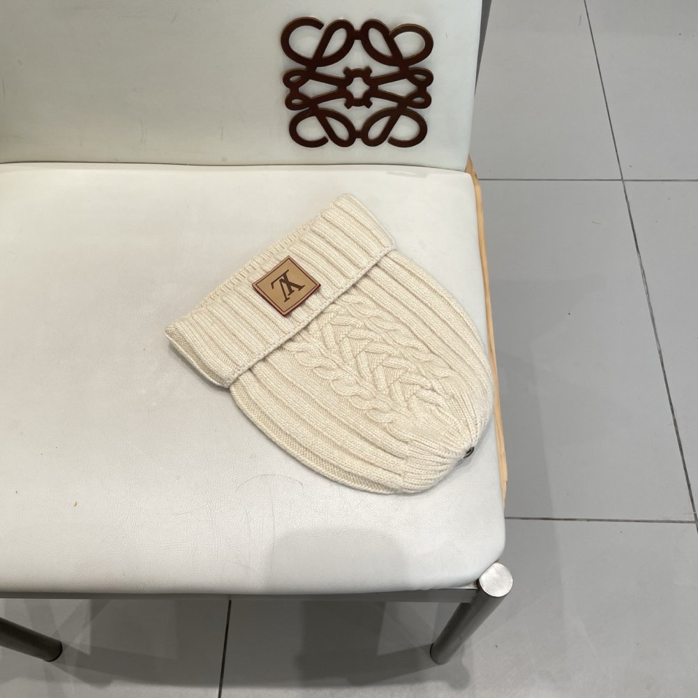 Шапка зимняя фото 8