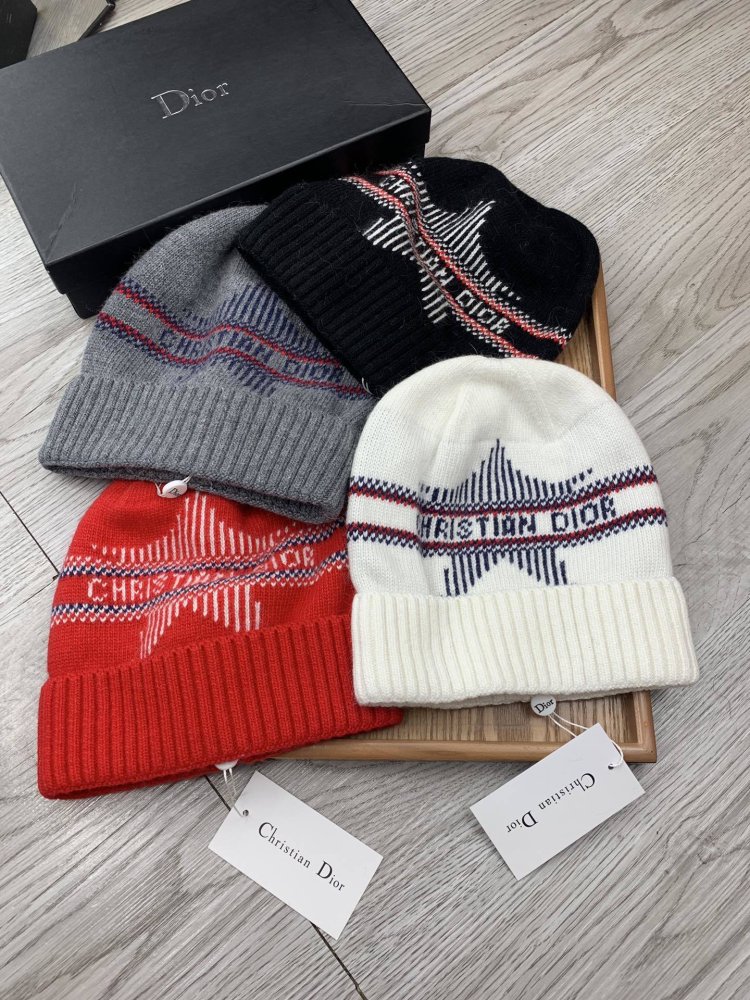 Шапка зимняя фото 9