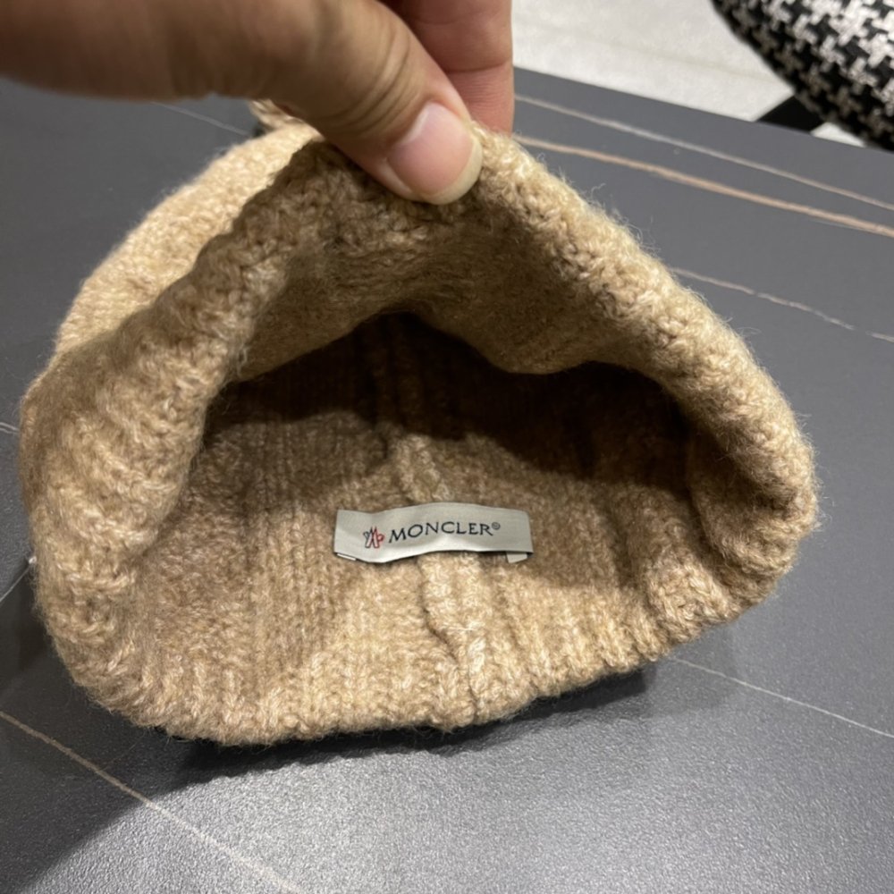 Шапка зимняя фото 9