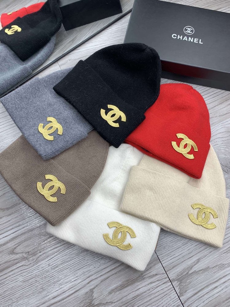 Шапка зимова фото 9