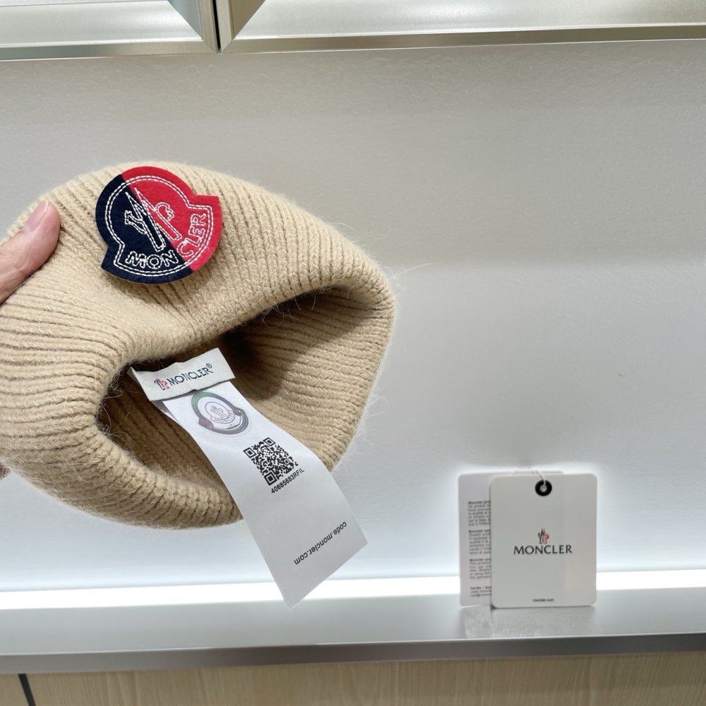 Шапка зимова фото 9