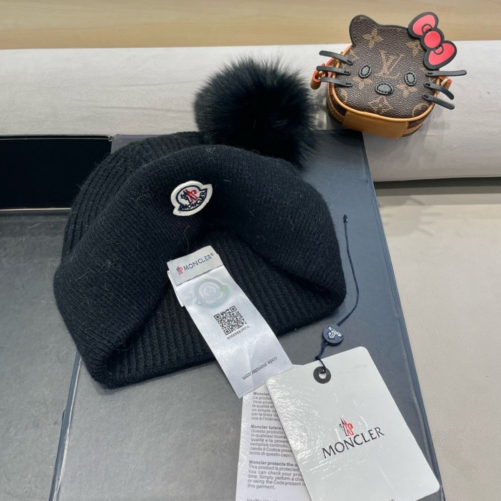 Шапка зимняя фото 9