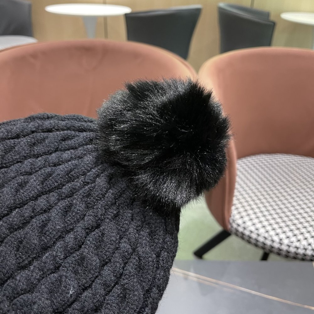 Шапка зимняя фото 9