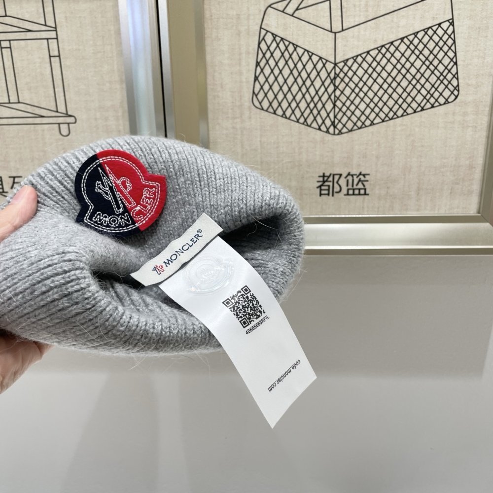 A cap winter фото 9