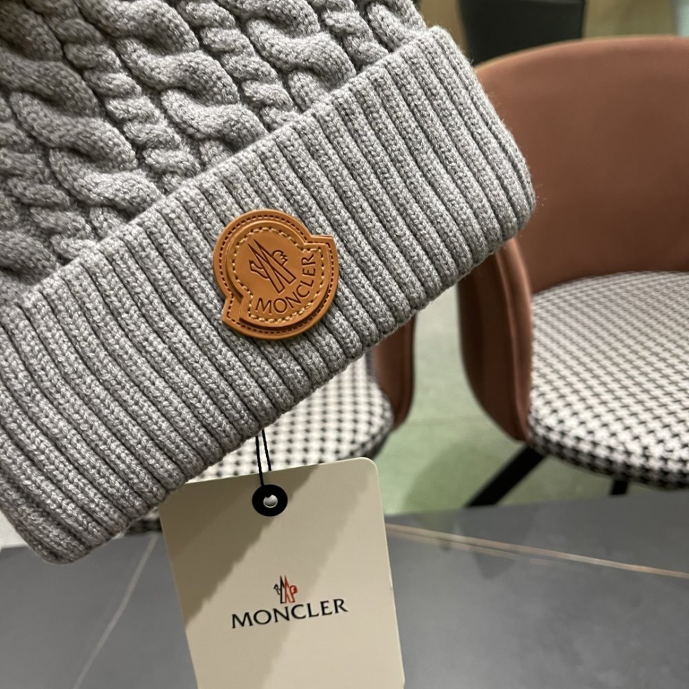 Шапка зимняя фото 9