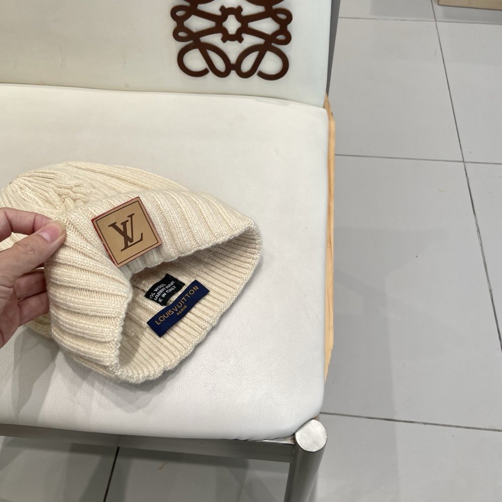 Шапка зимняя фото 9