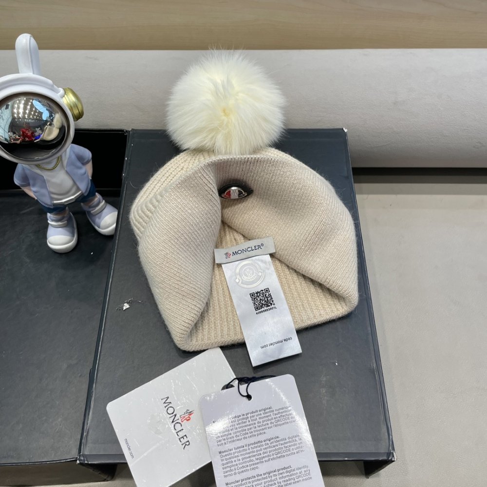 A cap winter фото 9