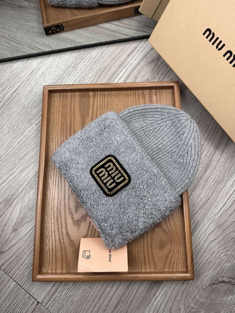 Шапка фото 3