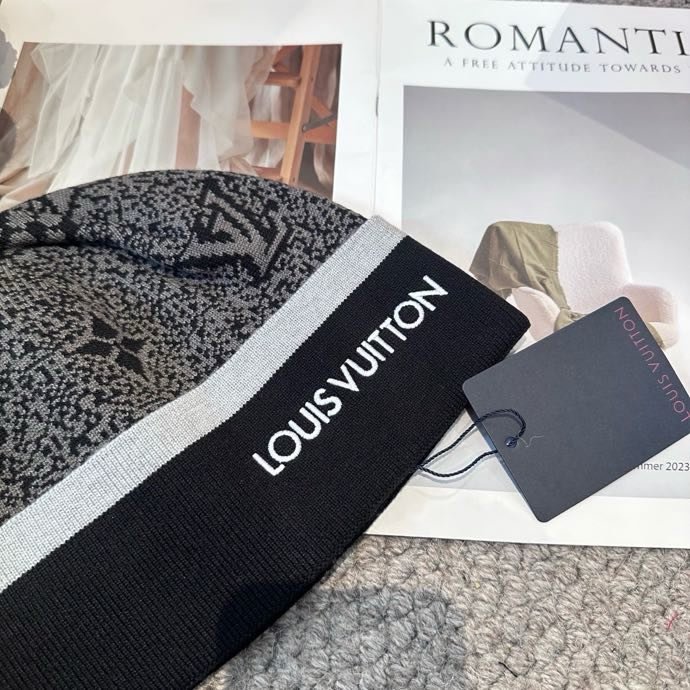 Шапка фото 3