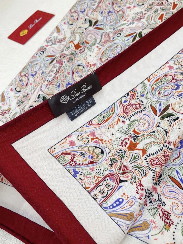 Шарф из кашемира и шелка 140 x 140 см фото 4