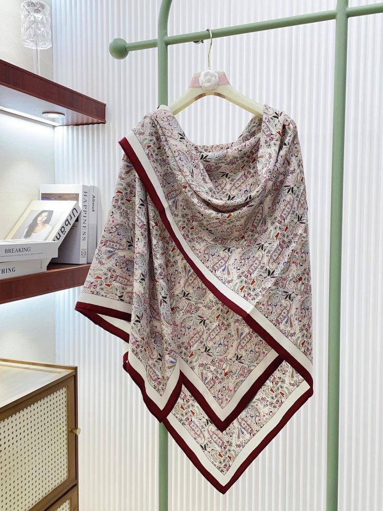 Шарф из кашемира и шелка 140 x 140 см фото 8