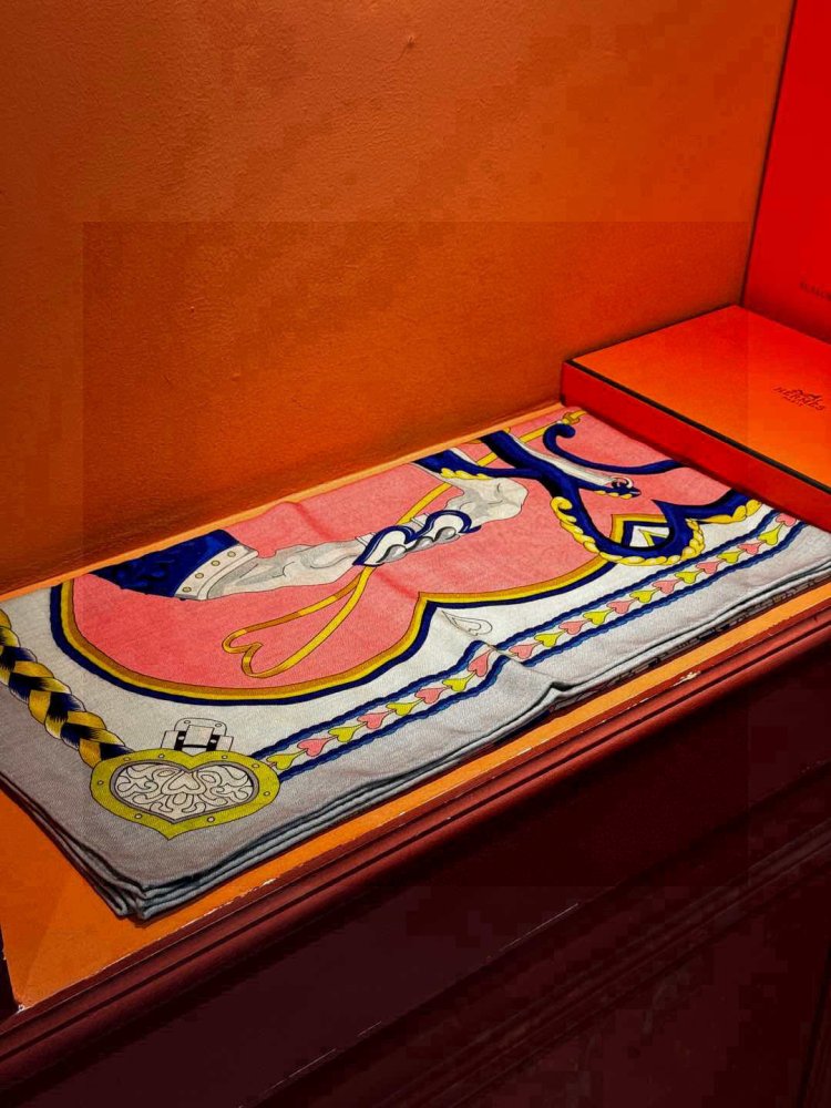 Шарф из шелка и кашемира 140х140 см фото 2