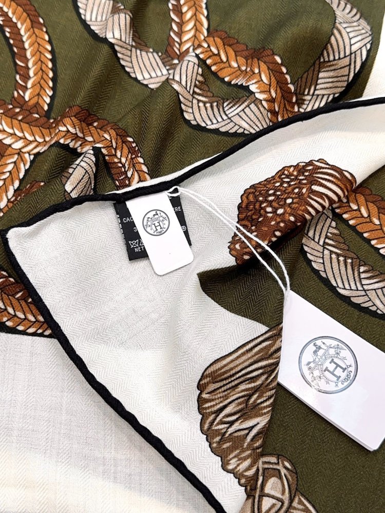 Шарф из шелка и кашемира 140х140 см фото 3