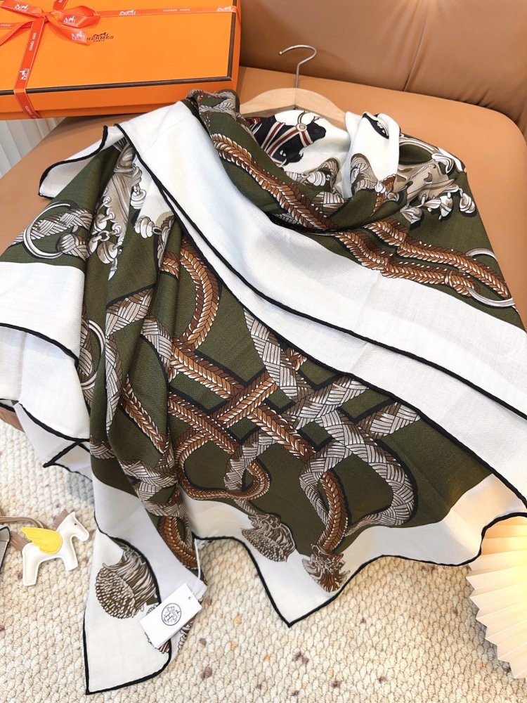 Шарф из шелка и кашемира 140х140 см фото 4