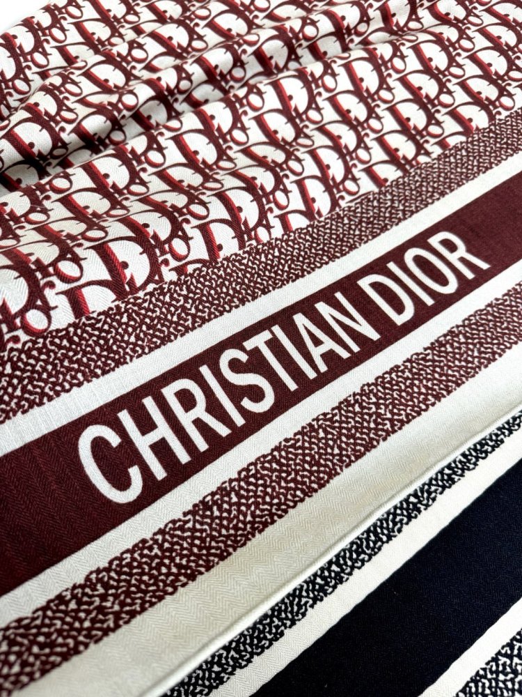 Шарф из шелка и кашемира 140х140 см фото 5