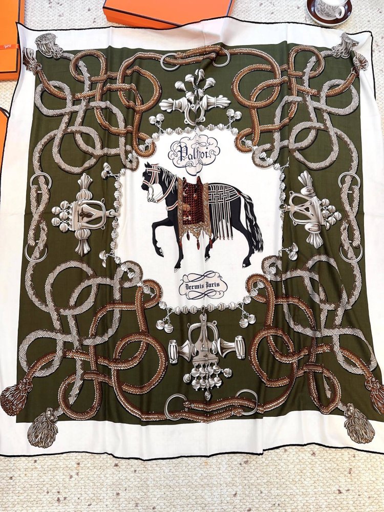 Шарф из шелка и кашемира 140х140 см фото 8