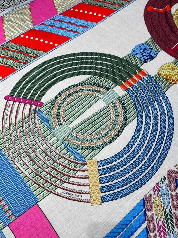 Шарф из шелка и кашемира 140x140 см фото 3