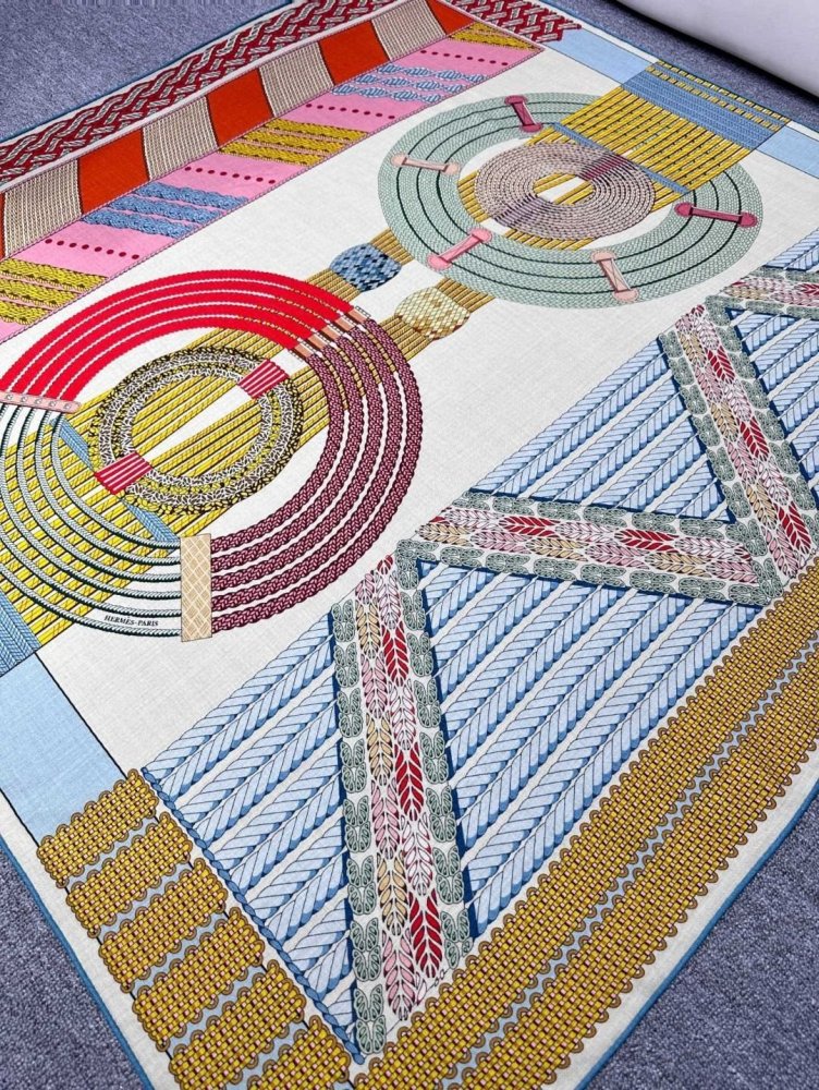 Шарф из шелка и кашемира 140x140 см фото 3