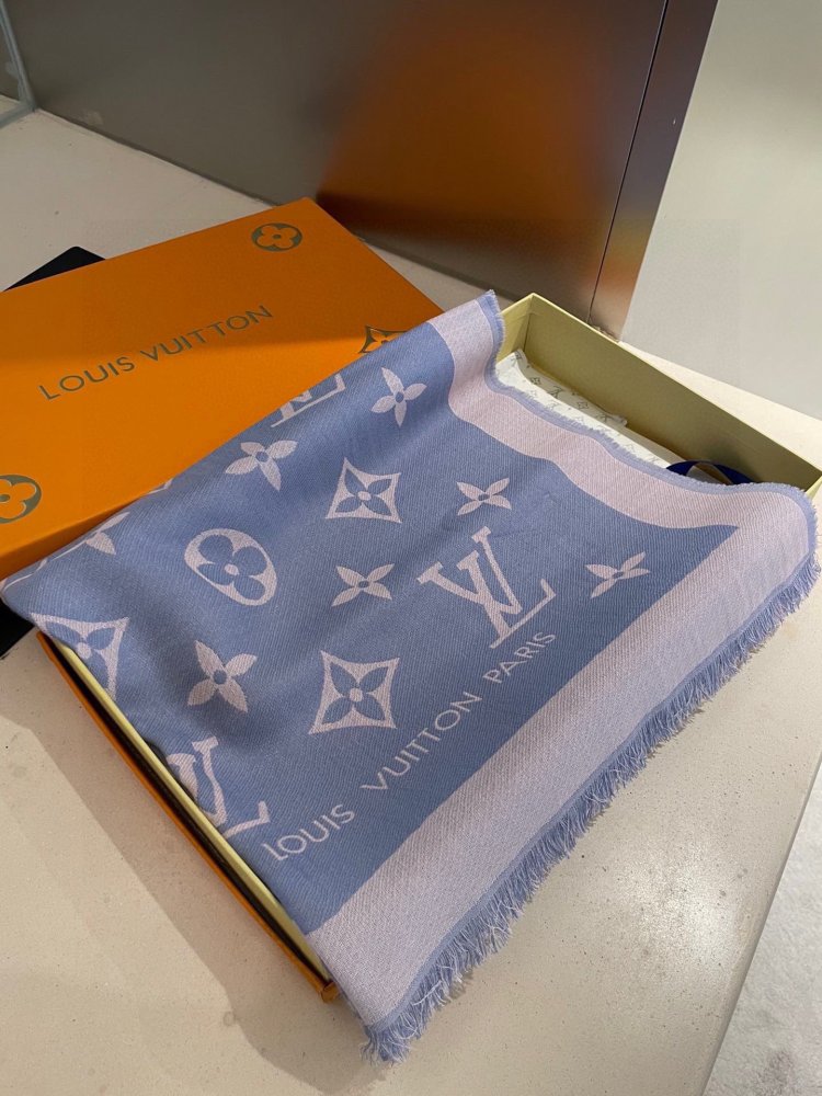 Scarf of silks and wool 75х200 cm фото 3