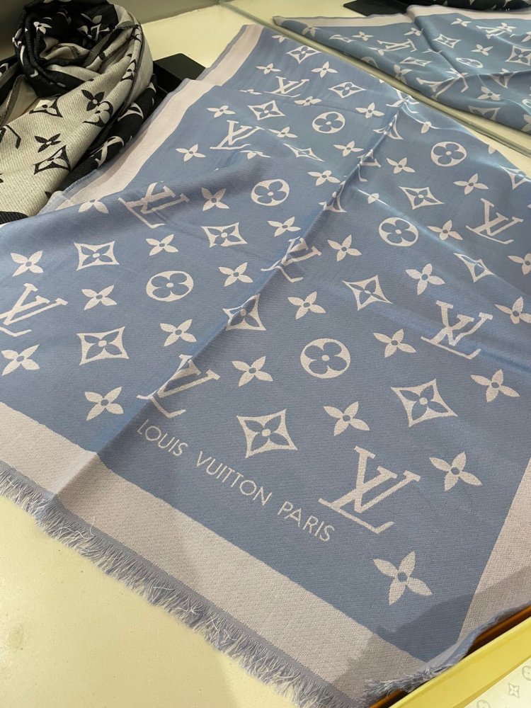 Scarf of silks and wool 75х200 cm фото 5