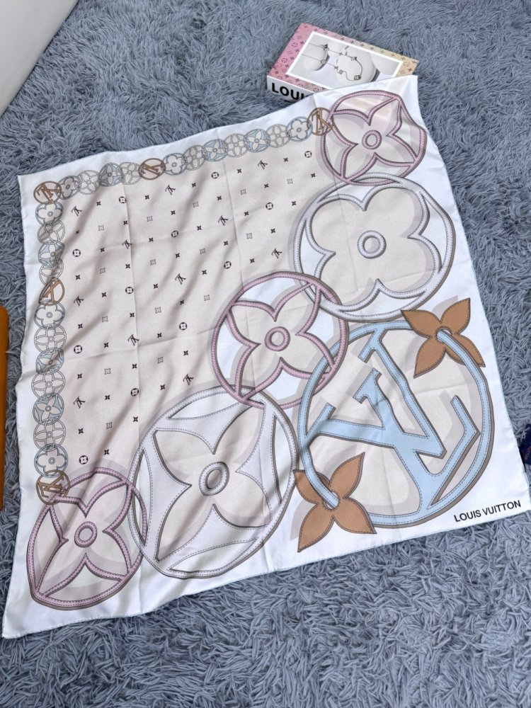 Шарф шовкова 90х90 см фото 3